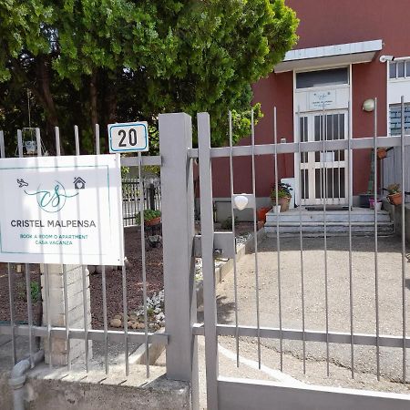 Cristel Malpensa Room Cardano Al Campo Εξωτερικό φωτογραφία